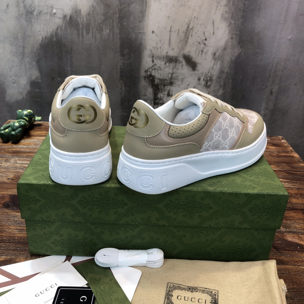 Tênis Gucci GG Supreme Bege/Branco