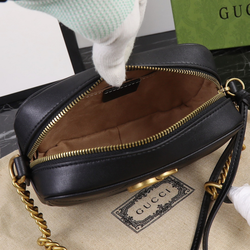 Bolsa Gucci GG Marmont Pequena 18x12x6cm (4 cores)
