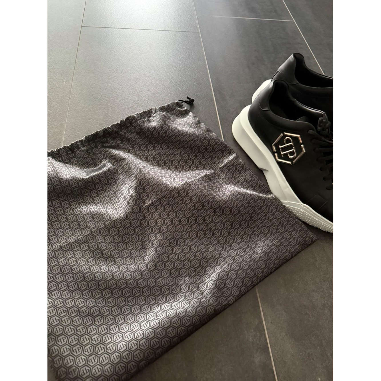 Tênis PHILIPP PLEIN Godzilla Runner Hexagon Preto