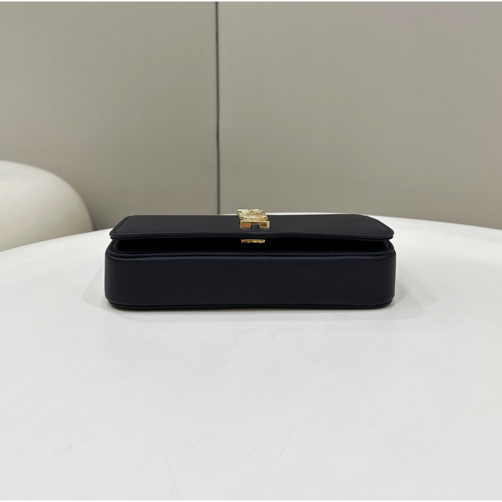Bolsa Fendi Clutch Bag Fendigraphy Leather (3 cores)
