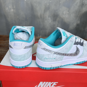 Nike SB Dunk Low Lisa Leslie