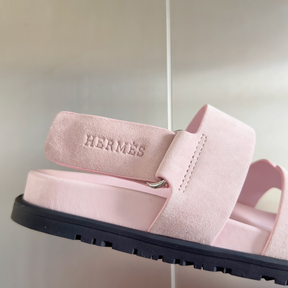 Sandália Hermès Genius em Camurça Rosa