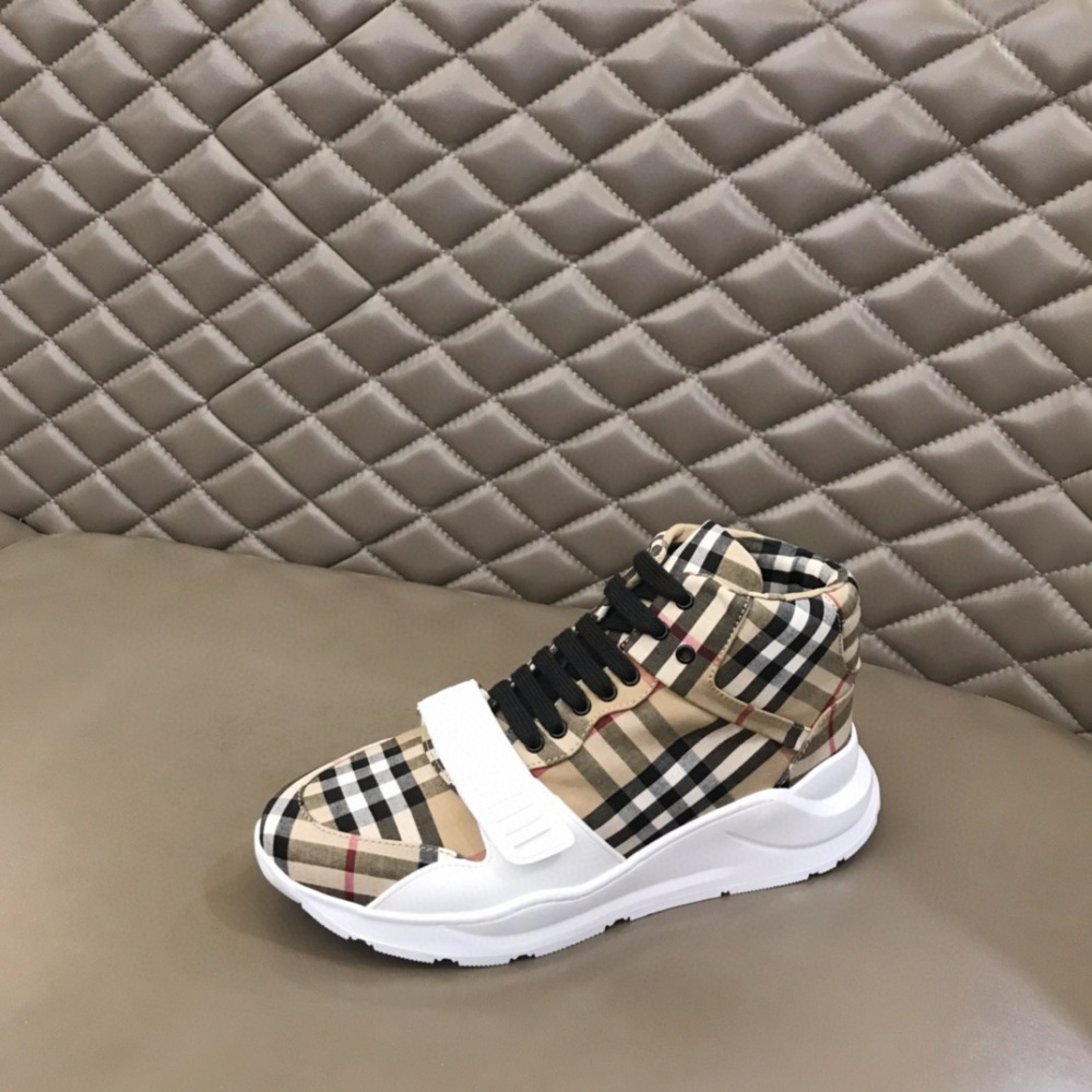 Burberry Tênis Cano Médio