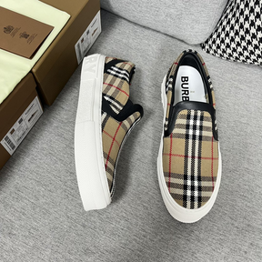 Burberry Tênis Cano Baixo