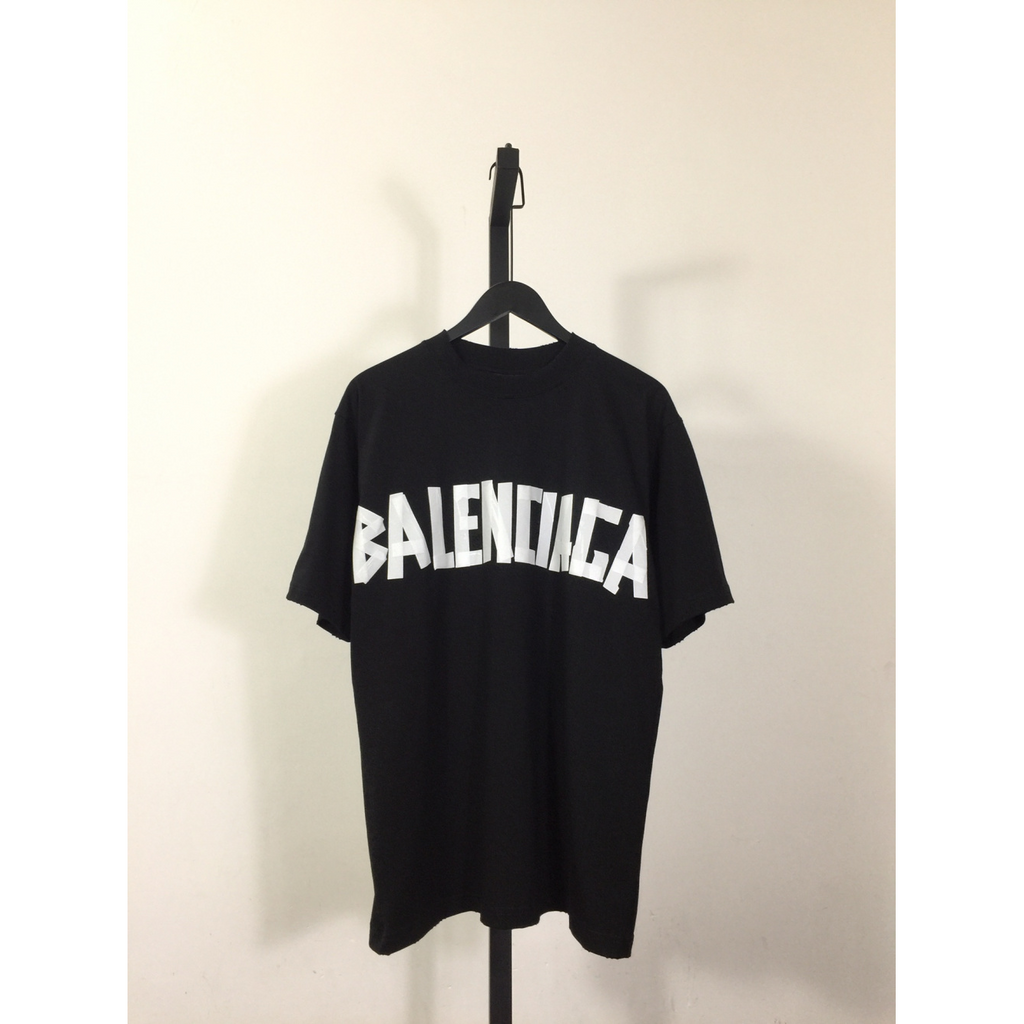 Camiseta de Algodão Balenciaga Oversize "Tape" Preta