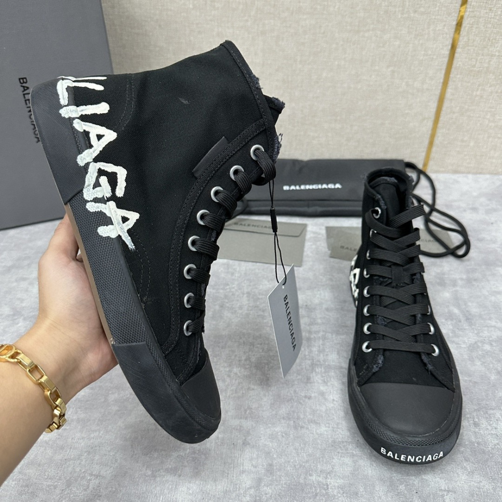 Balenciaga Cano Alto Paris