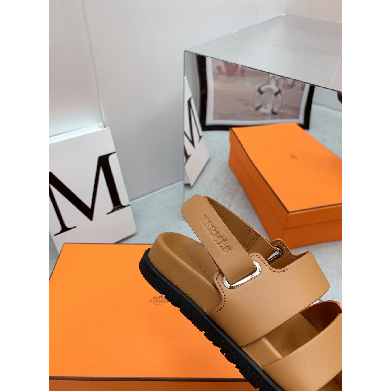 Sandália Hermès Genius em Couro Marrom