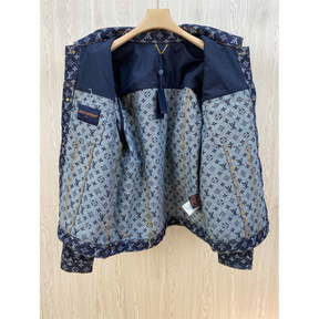 Conjunto Louis Vuitton LV Jaqueta e Calça Jeans Azul Marinho com Monogram