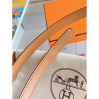 Cinto Hermès Kelly em Couro Preto com Fivela Kelly Dourada 1.8cm