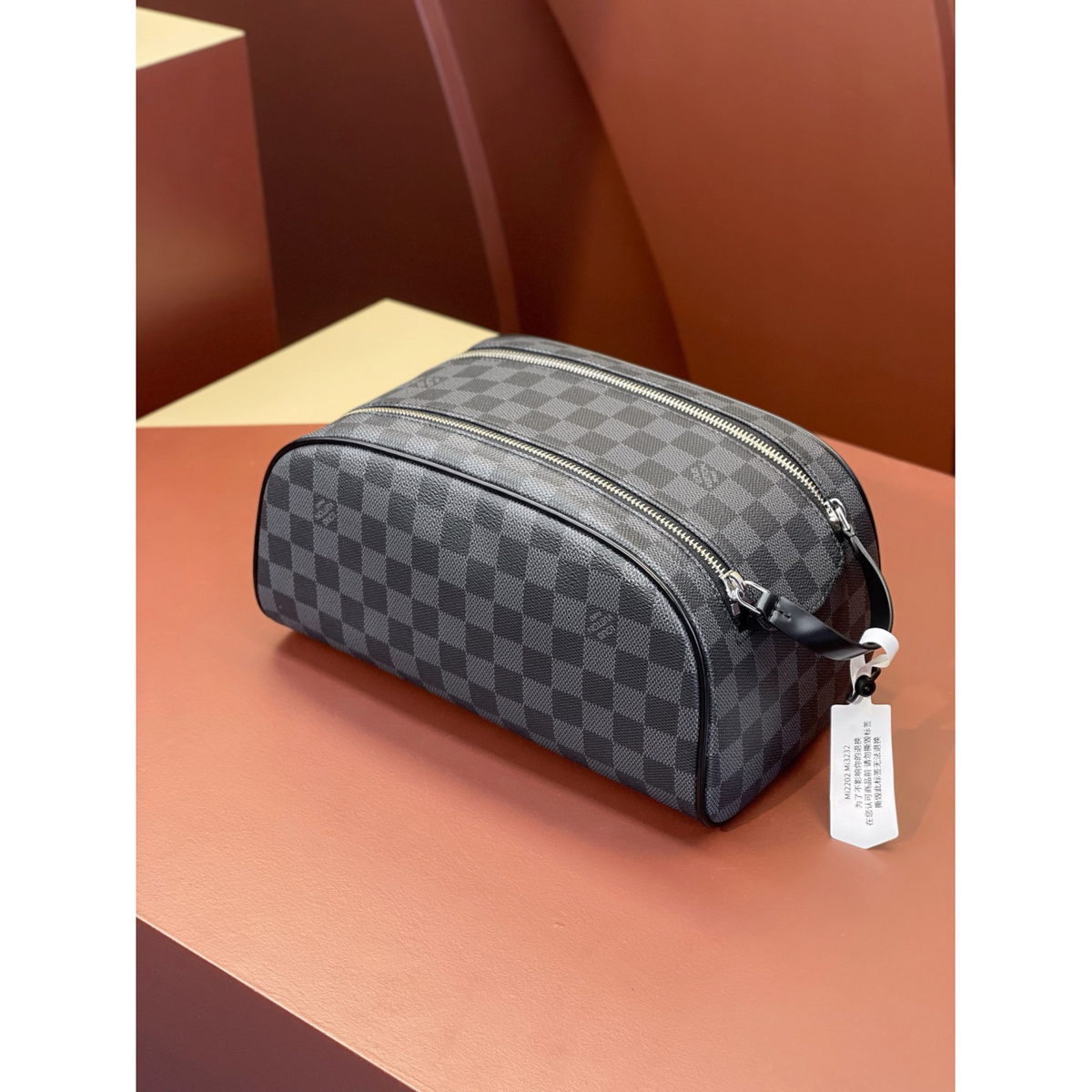 Necessaire Louis Vuitton LV Couro Damier Azur Graphite 28x16x13CM