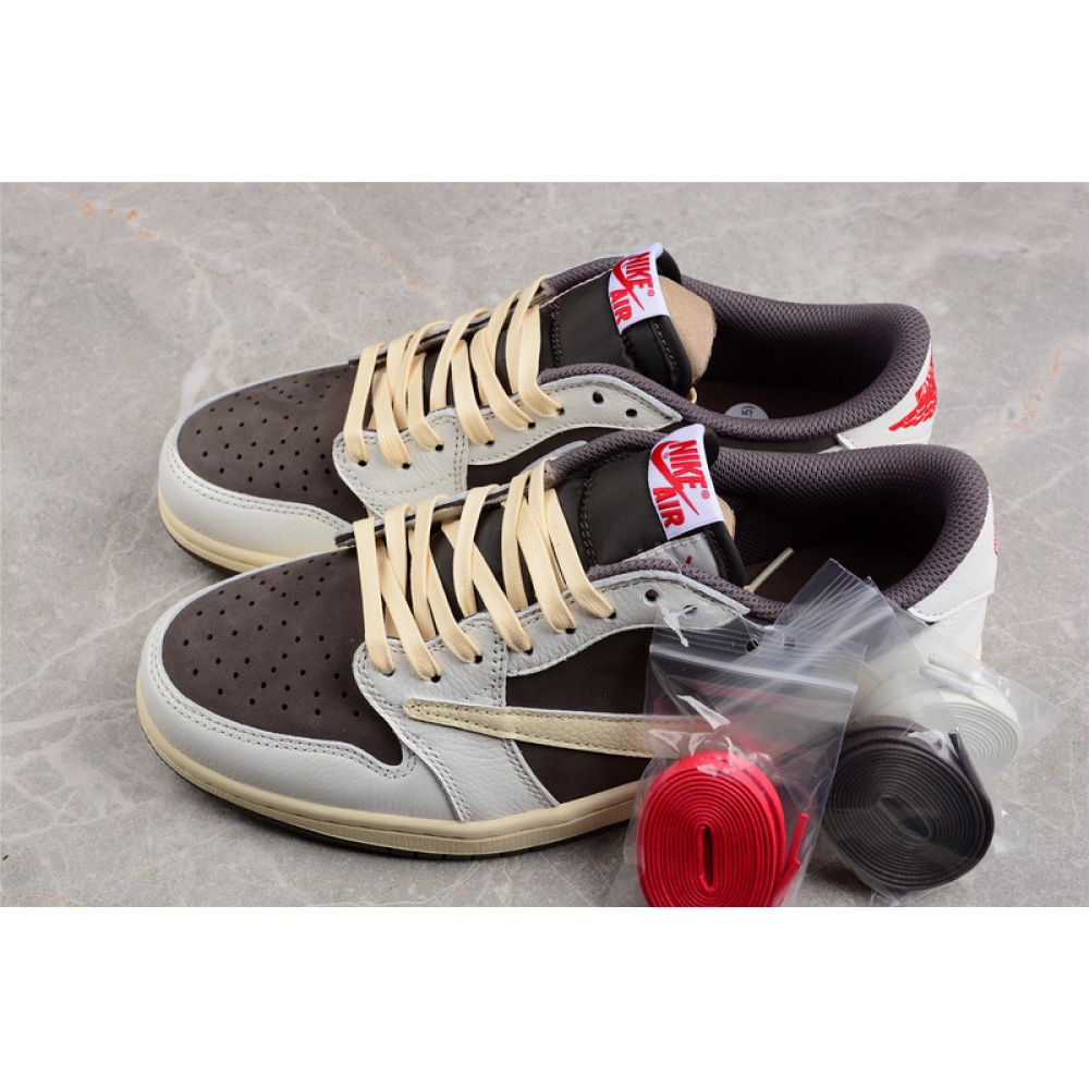 TRAVIS SCOTT X AIR JORDAN 1 LOW OG REVERSE