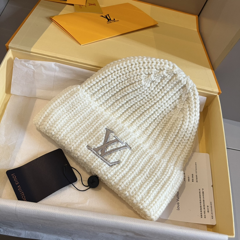 Gorro Louis Vuitton LV Only Branco