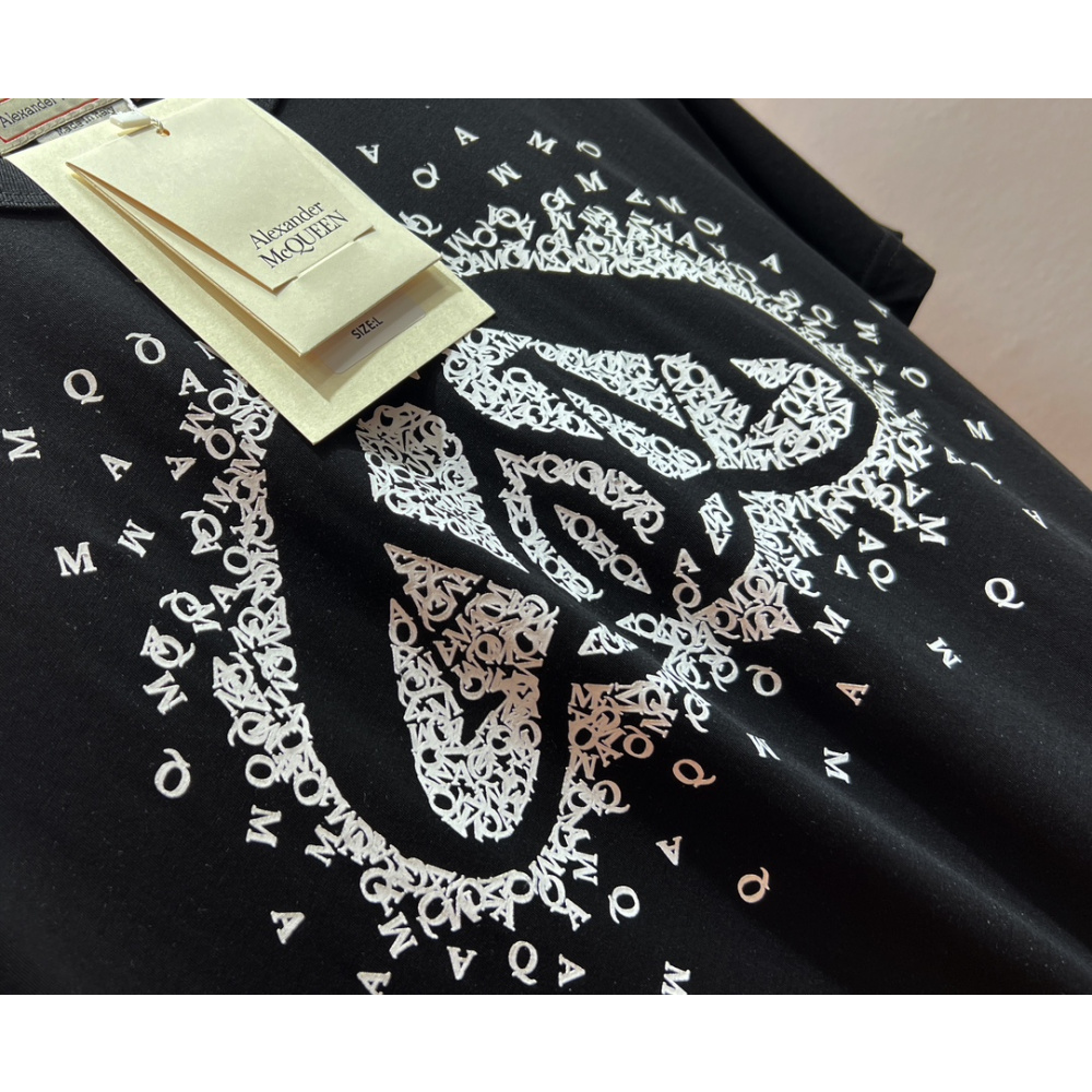 Camiseta Alexander McQueen Exploded Charm Preta
