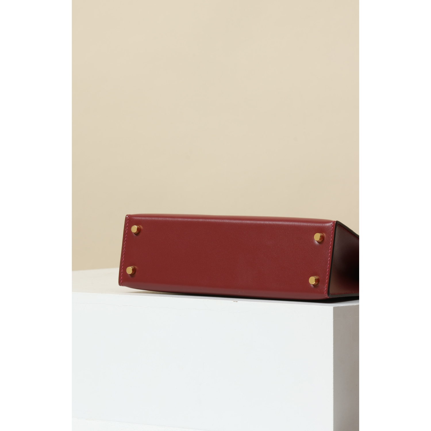 Bolsa Hermès Mini Kelly Ferragem Dourada Couro Liso 20x15x9cm