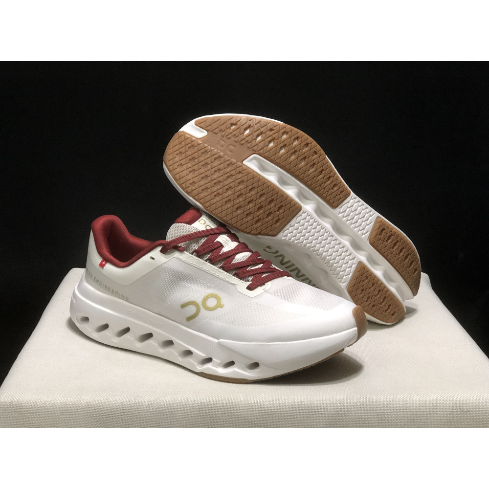 Tênis On Running Cloudsurfer Branco/Vermelho