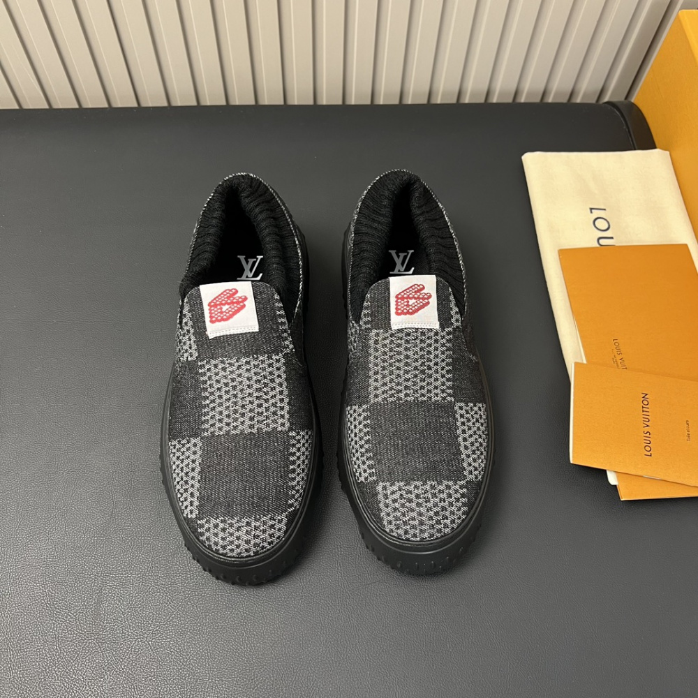 Louis Vuitton Slip-on Lv Space Lander Black
