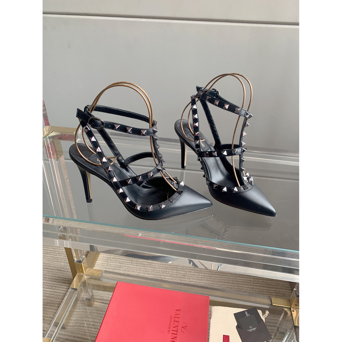 Sandália Salto Valentino Garavani Scarpin Rockstud 11cm Preto