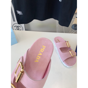 Sandália Prada Slide com tira em Camurça Rosa