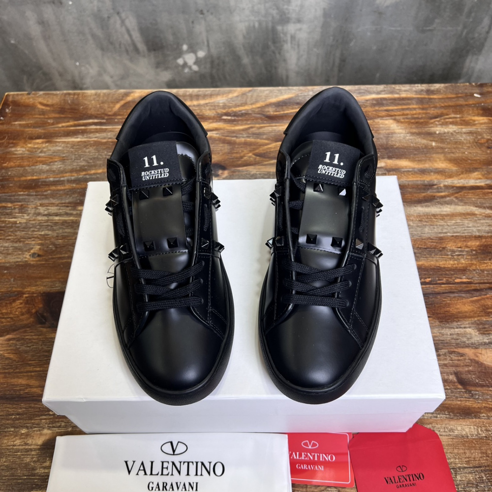 Tênis Valentino Garavani Rockstud Preto