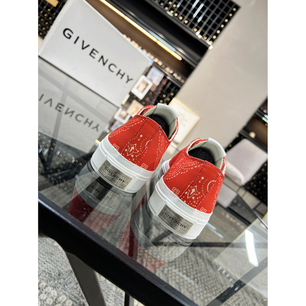 Tênis Givenchy Red