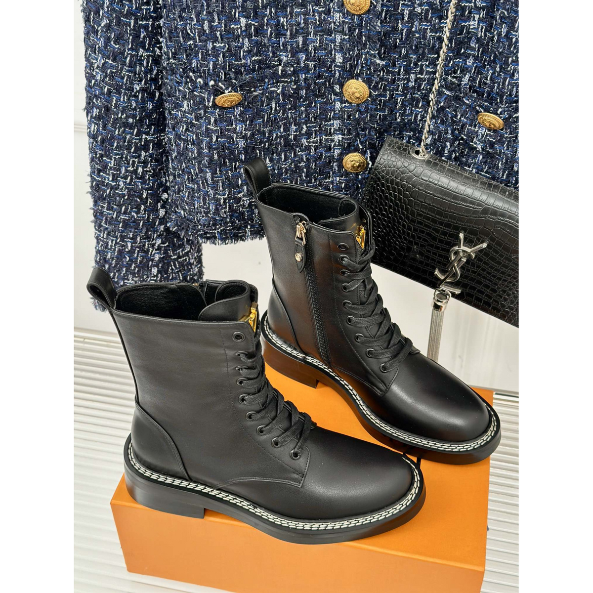 Bota Coturno Louis Vuitton