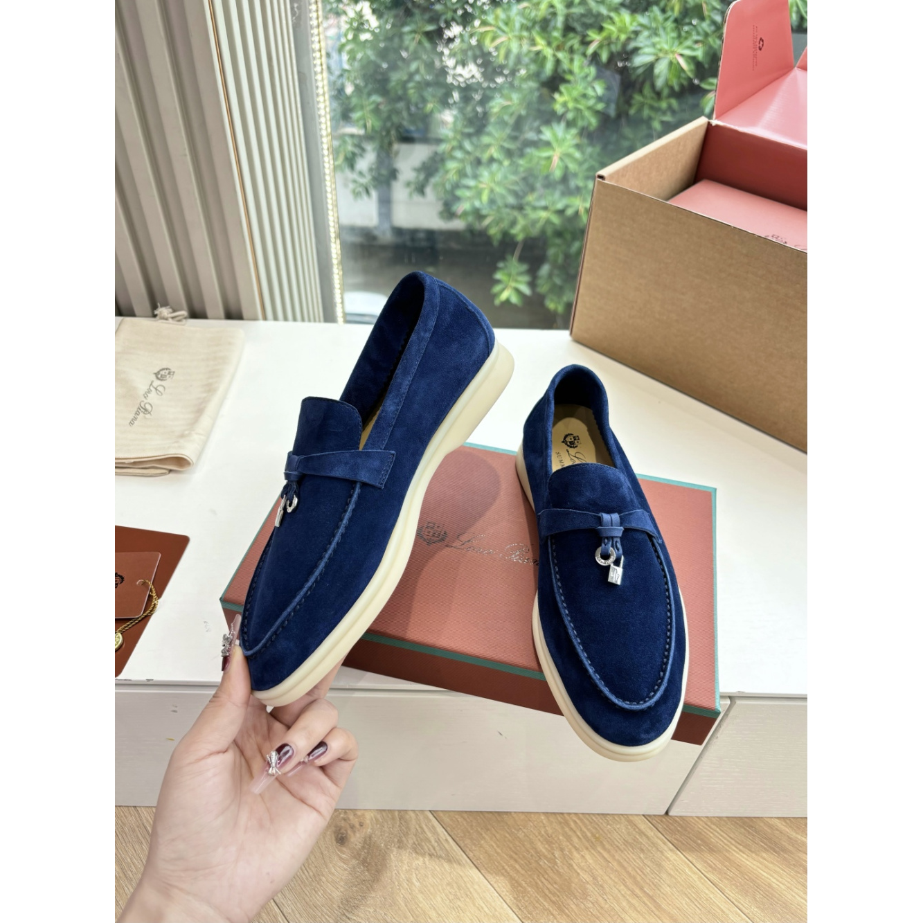 Summer Charms Walk Loro Piana Loafer Camurça Azul Marinho