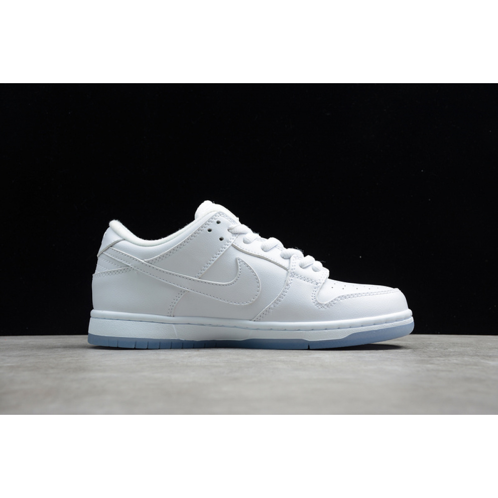 DUNK SB LOW WHITE ICE WHITE