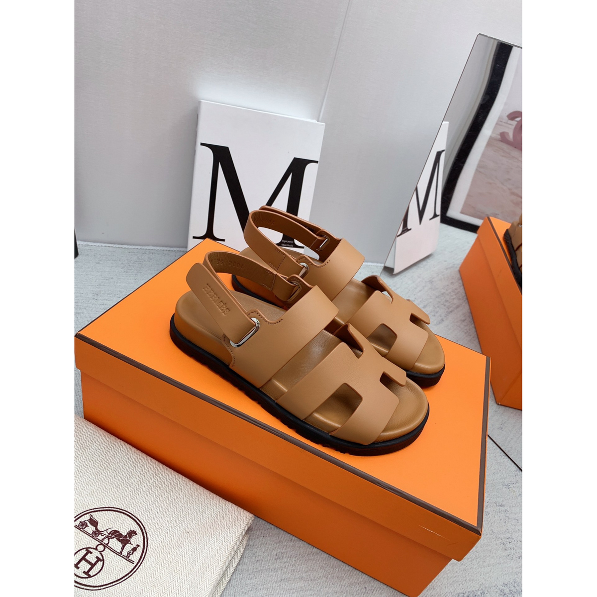 Sandália Hermès Genius em Couro Marrom