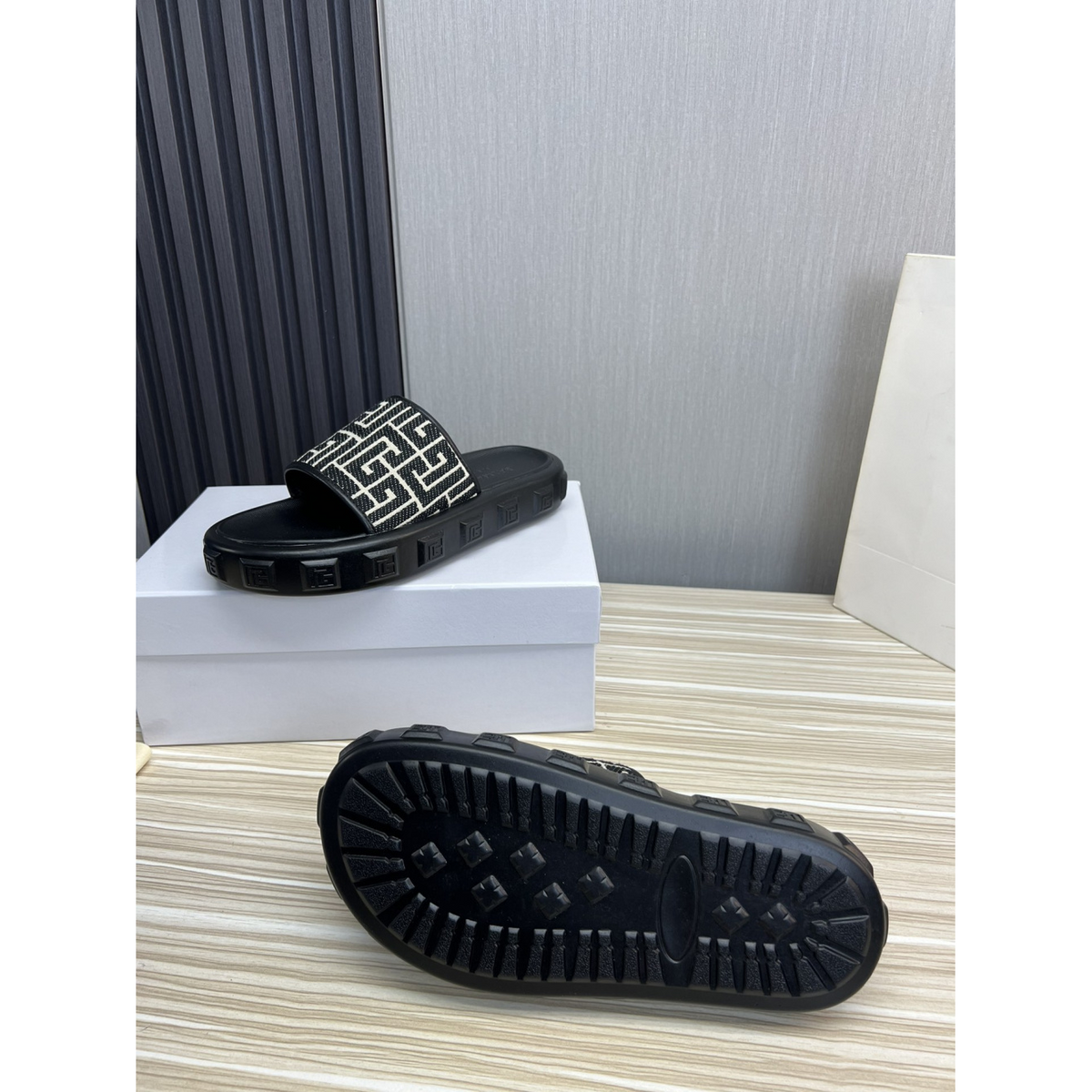 Slide Balmain Chinelo Monogramada