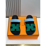 Sandália Hermès Chypre em Camurça Verde/Azul