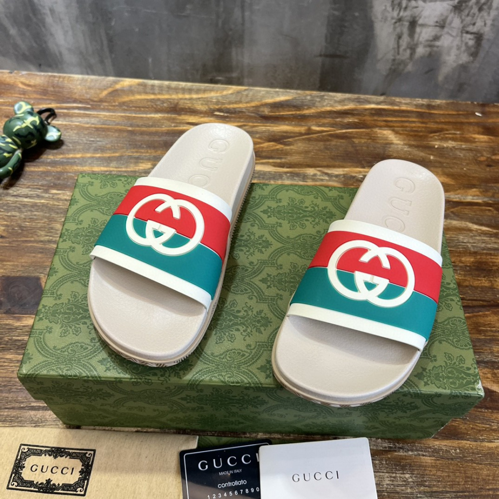 Gucci Slide Bege
