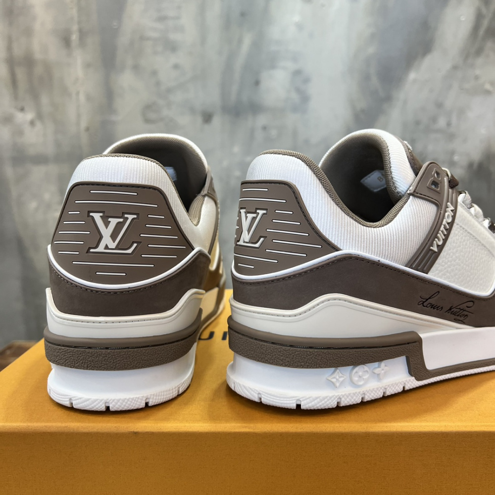 Tênis Louis Vuitton LV Trainer Couro Marrom/Branco