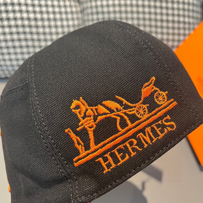 Boné Hermès Baseball Preto/Laranja  Logo H