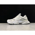 NEW BALANCE 9060 BEGE/BRANCO