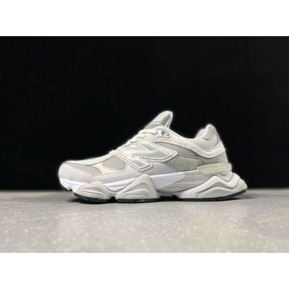 NEW BALANCE 9060 BEGE/BRANCO