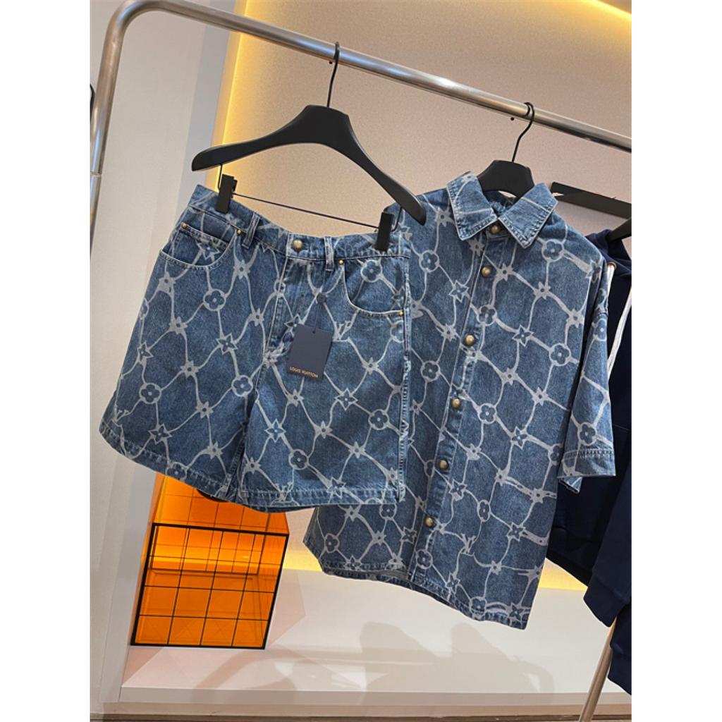 Conjunto Louis Vuitton LV Jaqueta e Bermuda Jeans Monogram Fishnet Azul índigo