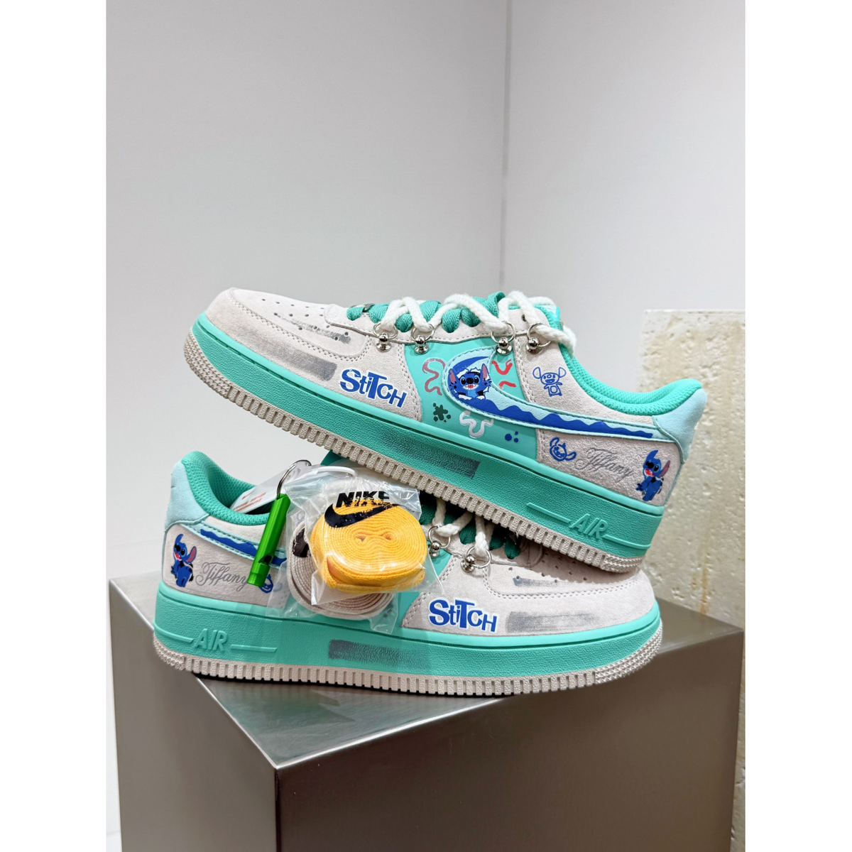 Nike Airforce 1 Low Custom Stitch