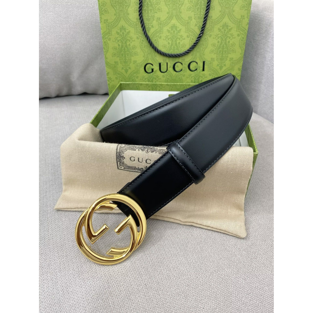 Cinto Gucci Couro Preto Ferragem Dourada 4.0cm