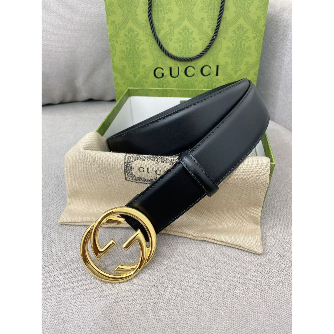 Cinto Gucci Couro Preto Ferragem Dourada 4.0cm