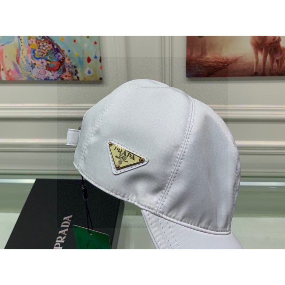 Boné Prada em Re-Nylon Branco