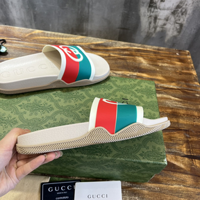 Gucci Slide Bege