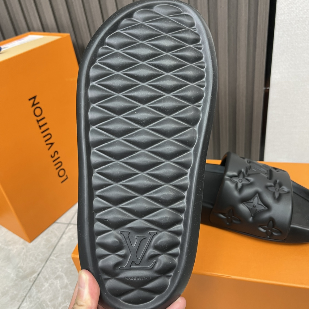 Chinelo Waterfront Preto