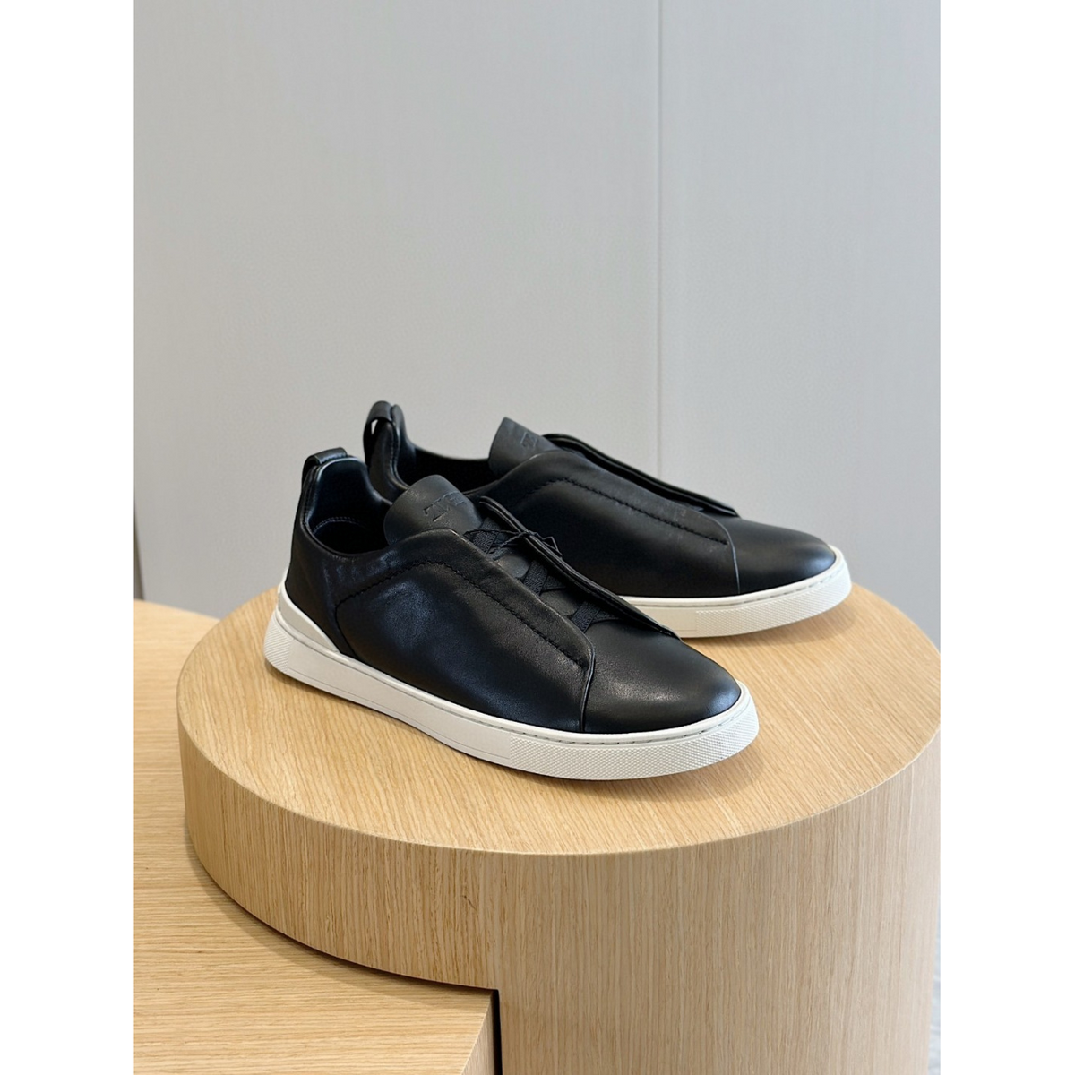 Zegna Triple Stitch Secondskin Couro Preto