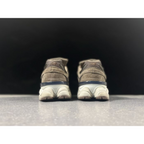 NEW BALANCE 9060 MARROM/OFF