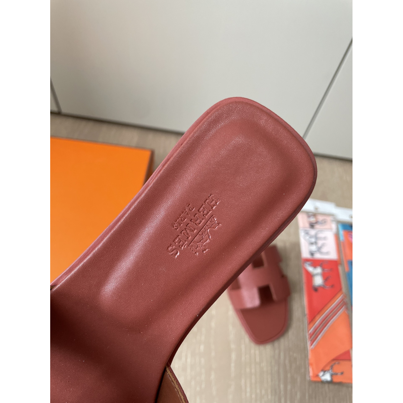 Sandália Hermès Oran Vermelho