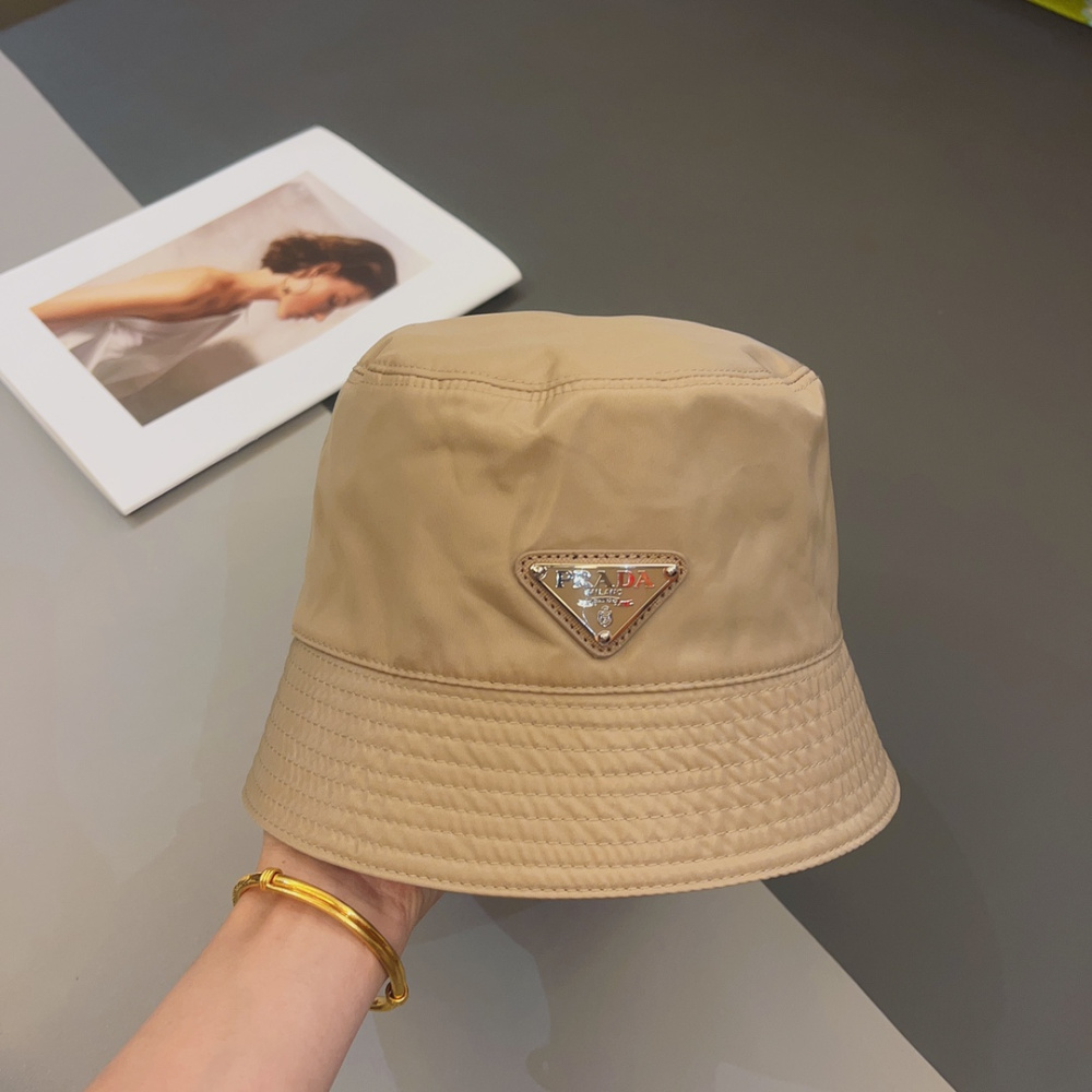 Bucket Prada Re-Nylon Bege