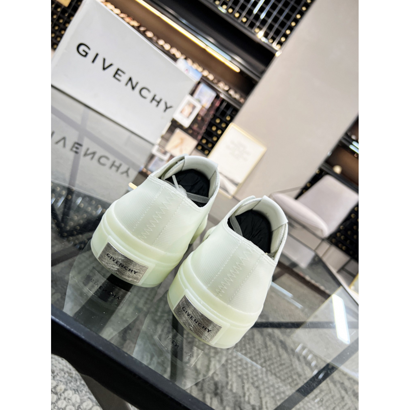 Tênis Givenchy Off White