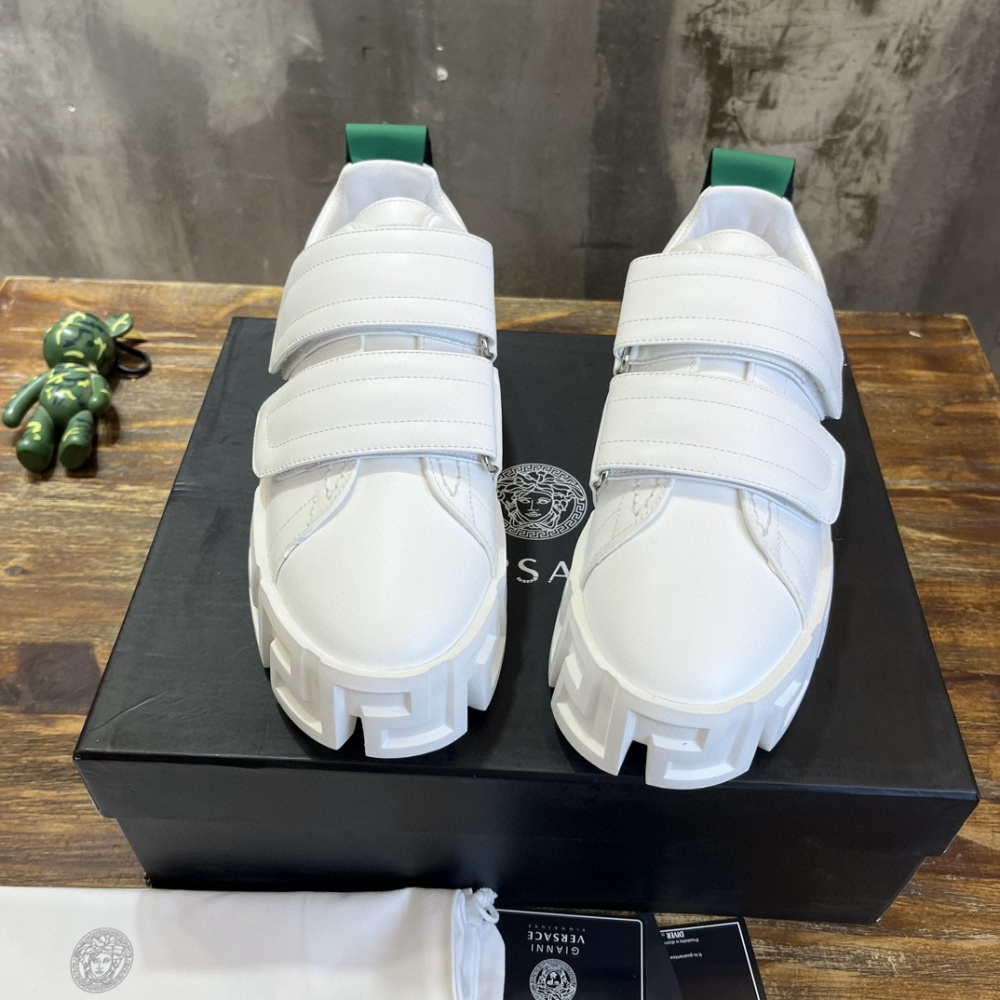 Tênis Versace Greca Labyrinth de Couro Branco/Verde