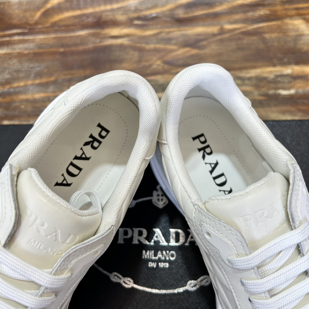 Prada Tênis Branco