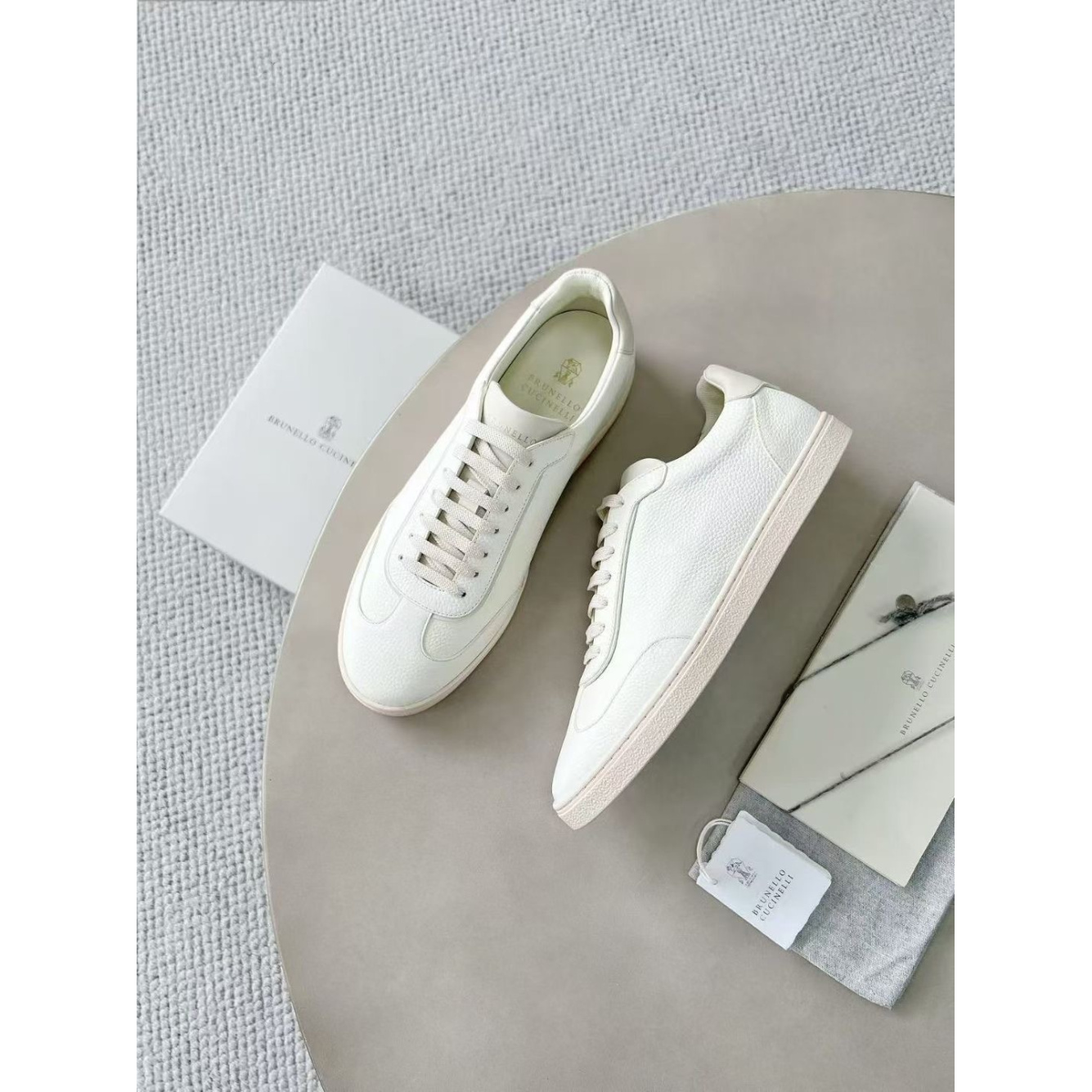 Brunello Cucinelli Tênis em Couro Branco